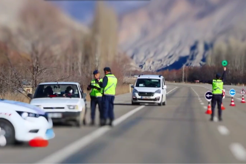 9 günlük tatilin ilk trafik bilançosu: 5 ölü, 1.219 yaralı