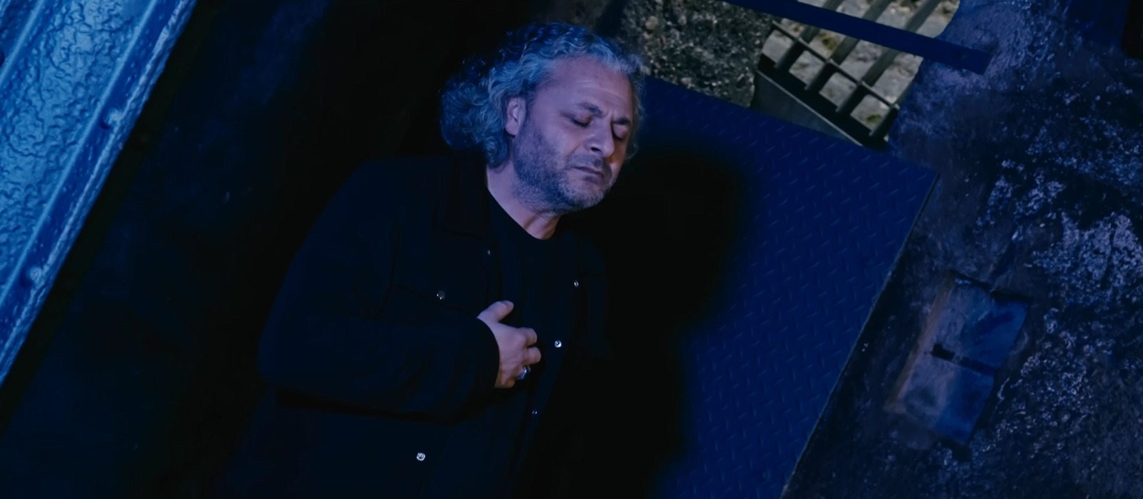 Çetin Kara’dan Güçlü Çıkış! “18 Olaydım” Kısa Sürede Yüz Binlerce Kişiye Ulaştı